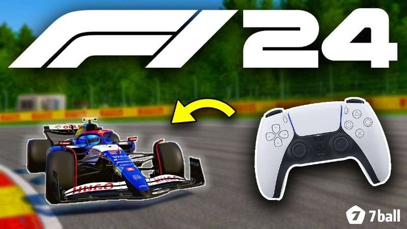 Hộp game đua xe đặt cạnh tay cầm và màn hình hiển thị đường đua