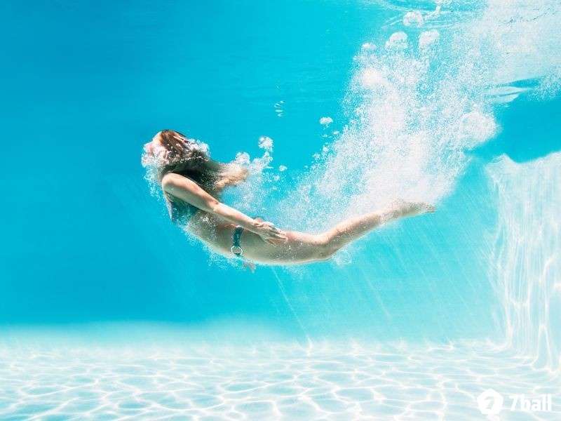 Giấc mơ thấy bơi lội số mấy mang đến cho bạn nhiều con số may mắn khác nhau