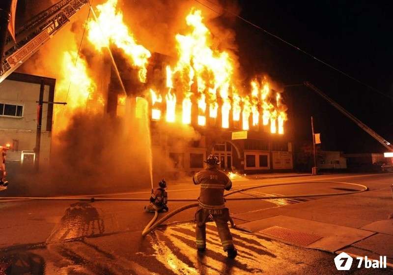 Mơ thấy cháy nhà đánh con gì mang lại vận may lô đề chiều nay? 