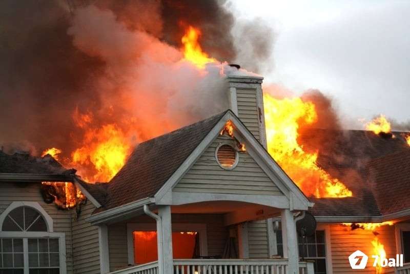 Mơ thấy cháy nhà đánh con gì phụ thuộc vào từng tình huống cụ thể