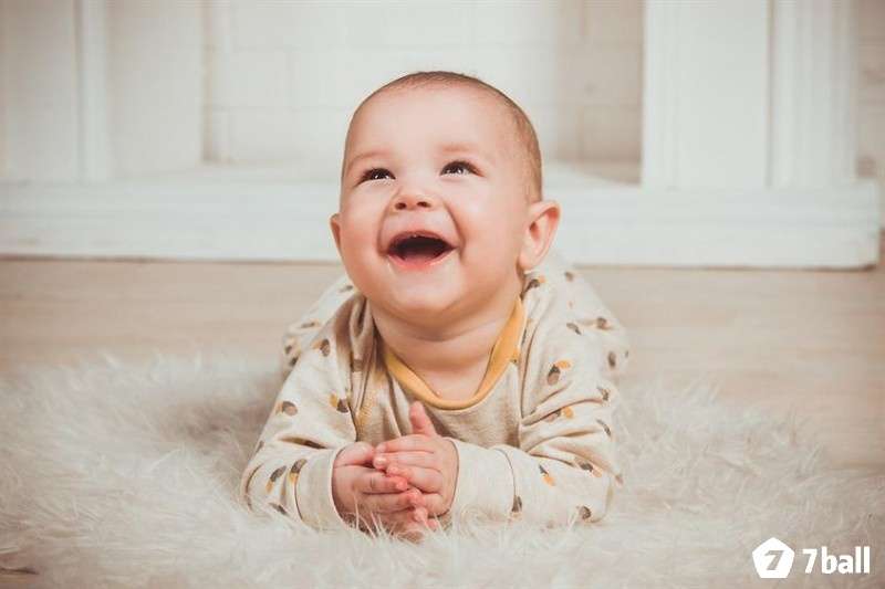 Bộ số đề khi mơ thấy em bé được phân tích theo bối cảnh mơ cụ thể 